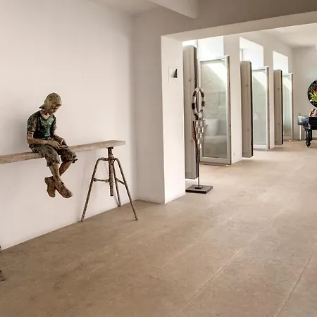 Liberation ヴィラ カラファティス